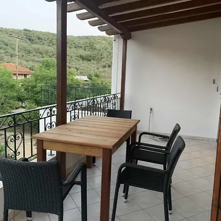 Naiada Apartments Milína Exteriér fotografie
